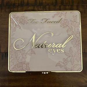 Natural Eyes Neutral Eyeshadow Palette